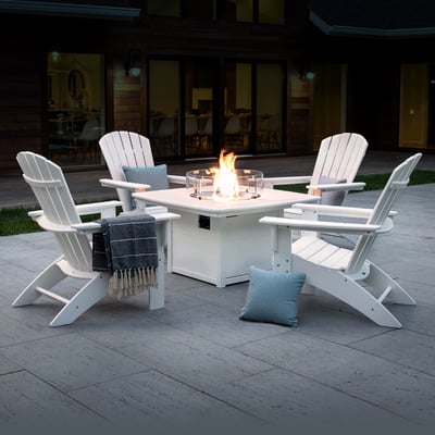 Outdoor Fireplace