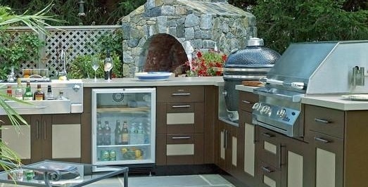 Outdoor Kitchen with Grill at Casual Creations