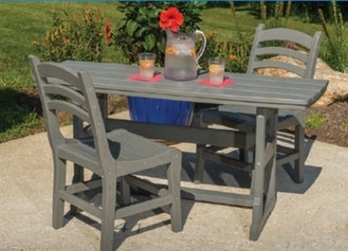 dining table by breezesta